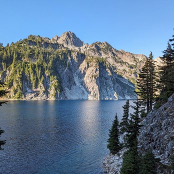 Alpine Lakes Wilderness - Photo 1