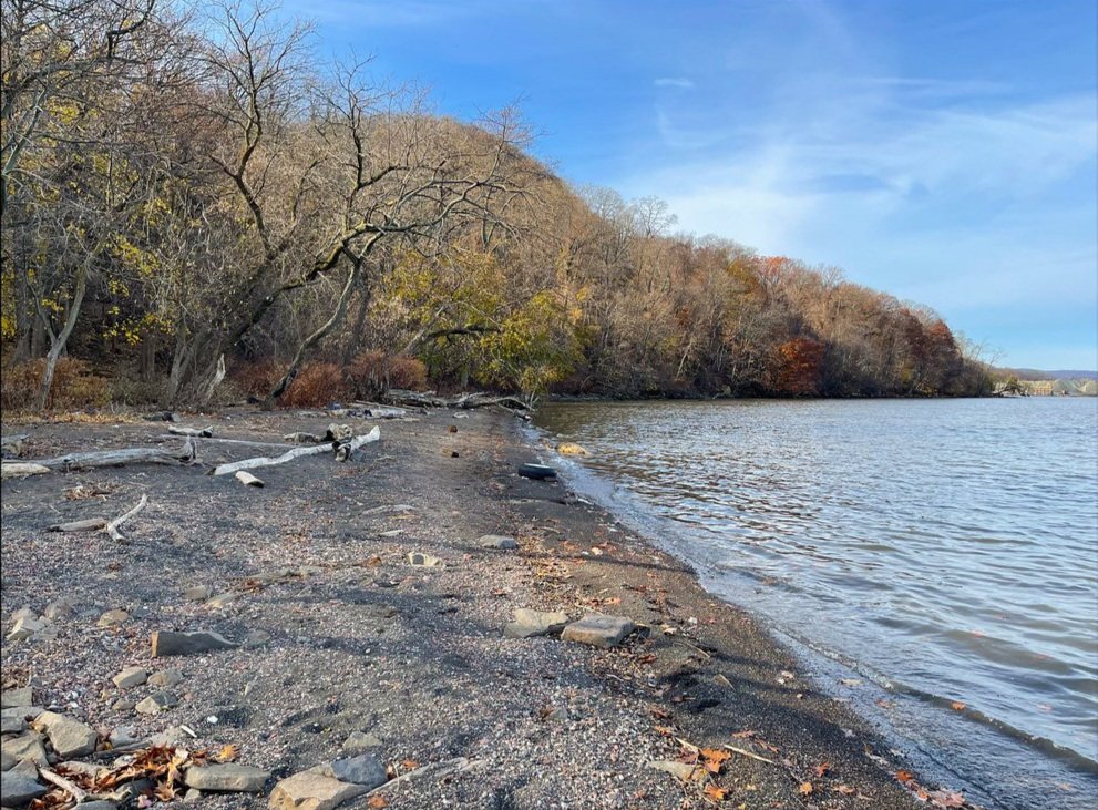 Haverstraw Beach State Park - Photo 1