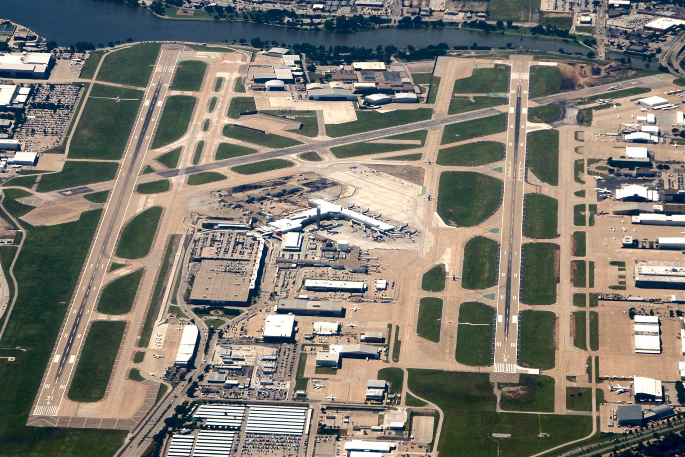 Dallas Love Field - Photo 1