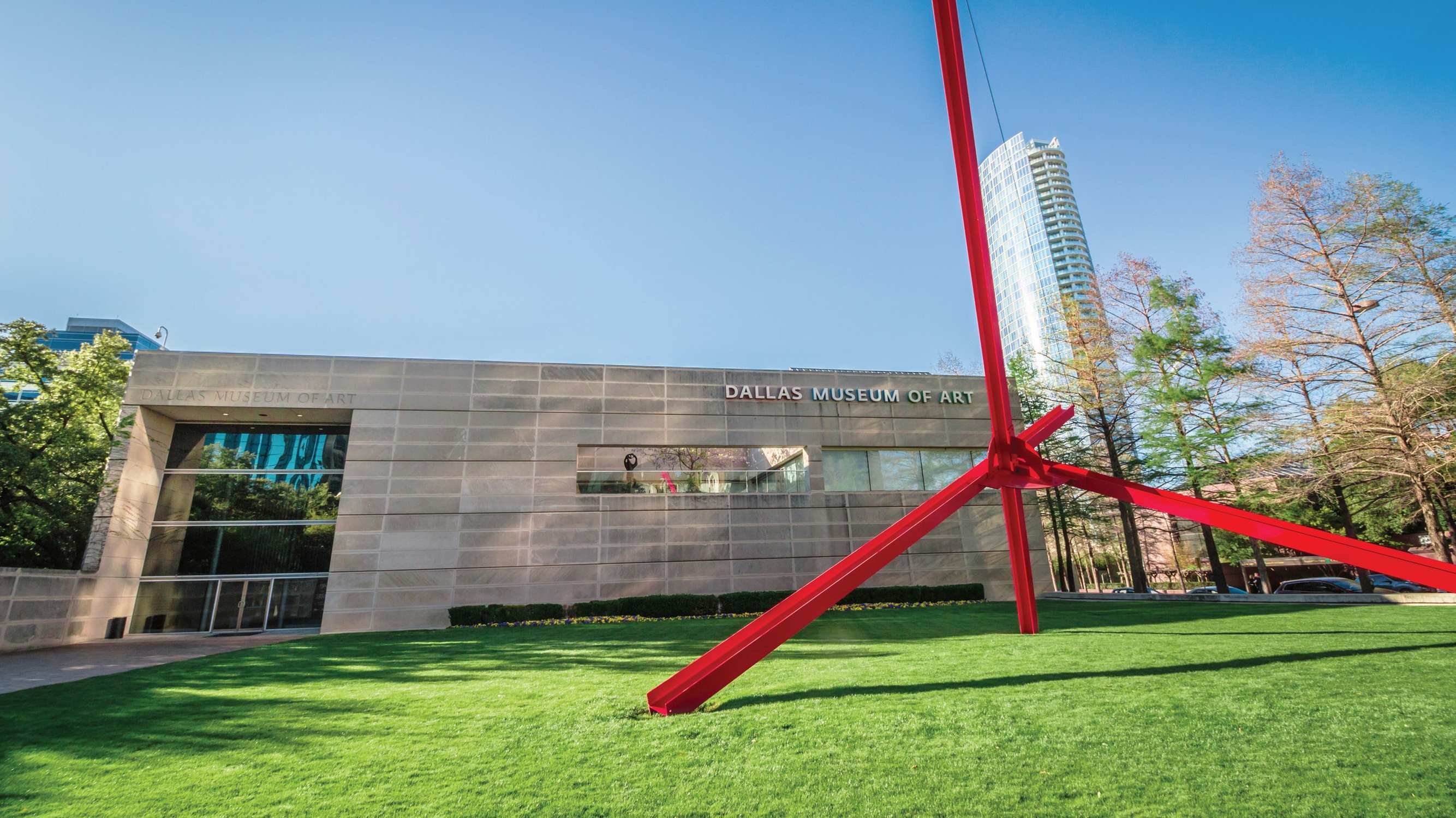 Dallas Museum of Art - Photo 1