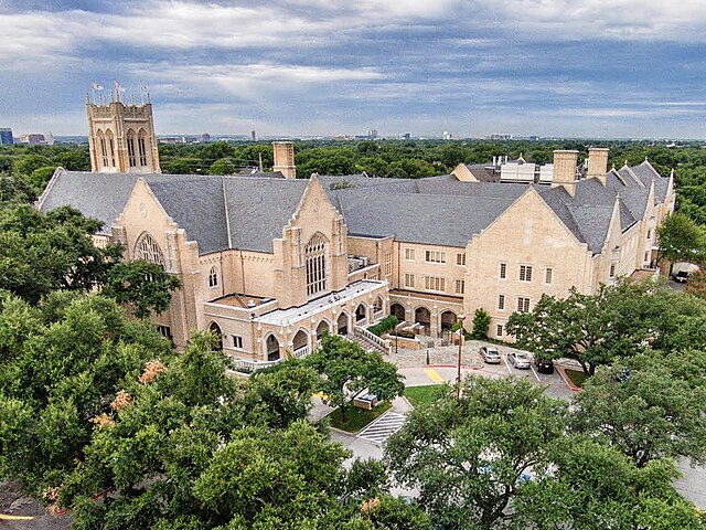 Highland Park United Methodist Church - Photo 1