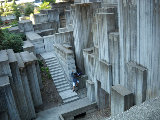 Freeway Park - Photo 1
