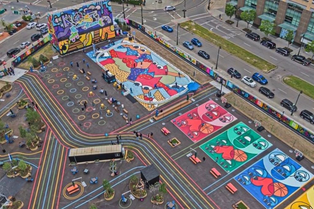 Monroe Street Midway - Photo 1