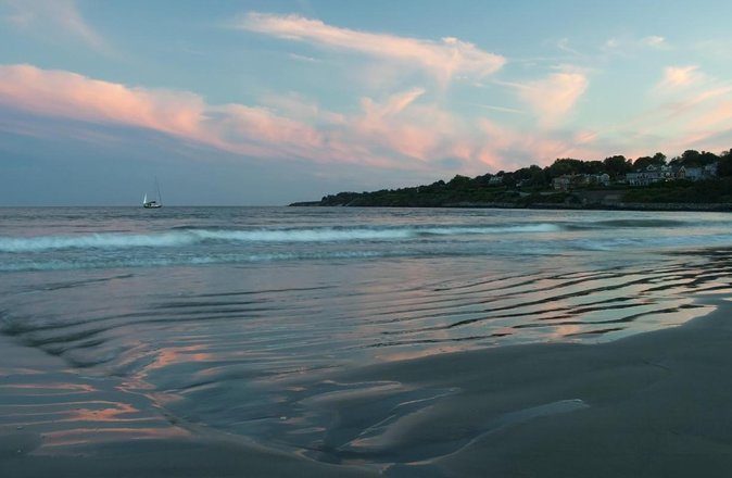 Easton's Beach - Photo 1