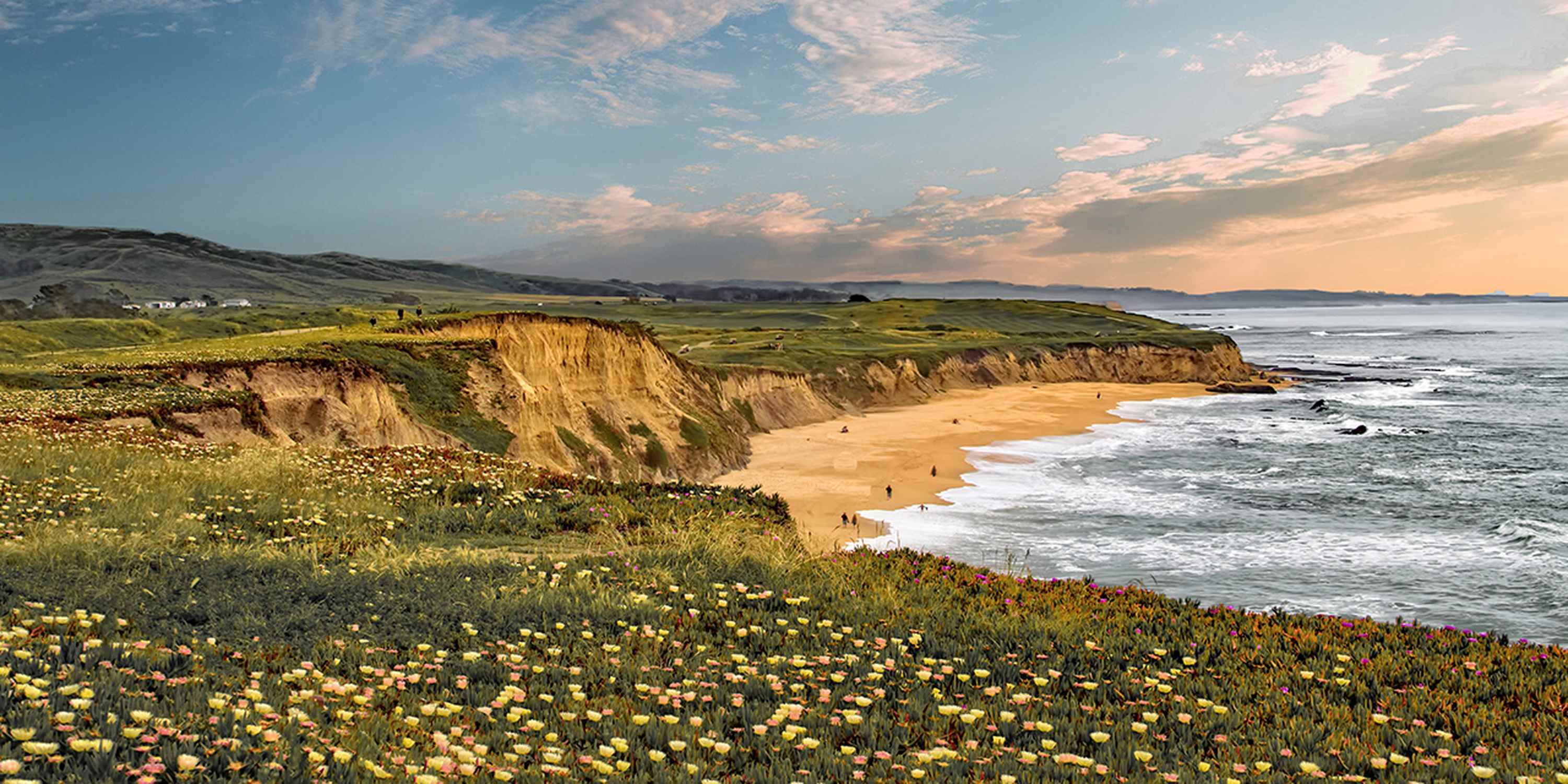 Half Moon Bay - Photo 1