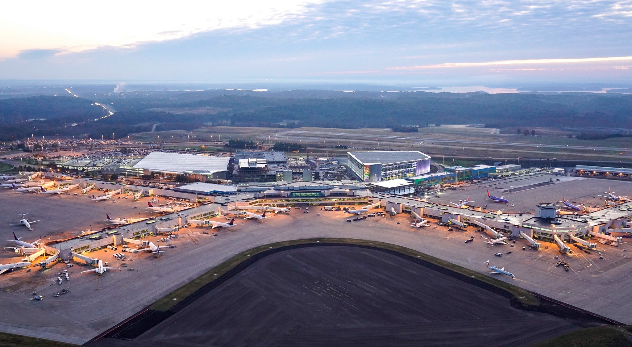 Nashville International Airport - Photo 1