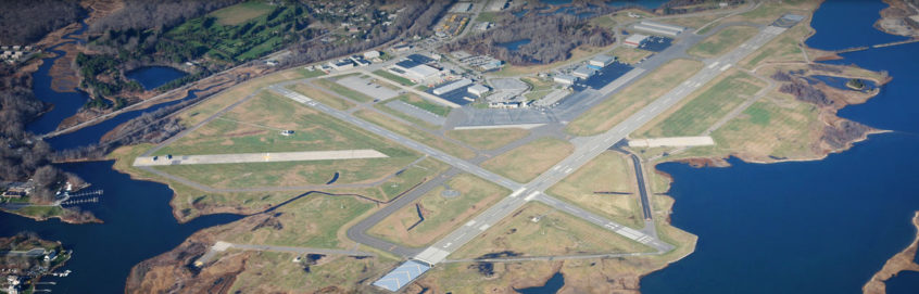 Groton-New London Airport - Photo 1