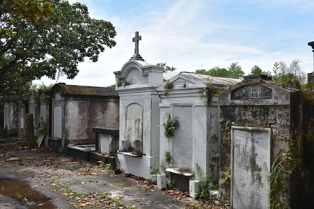 Lafayette Cemetery Number 1 - Photo 1