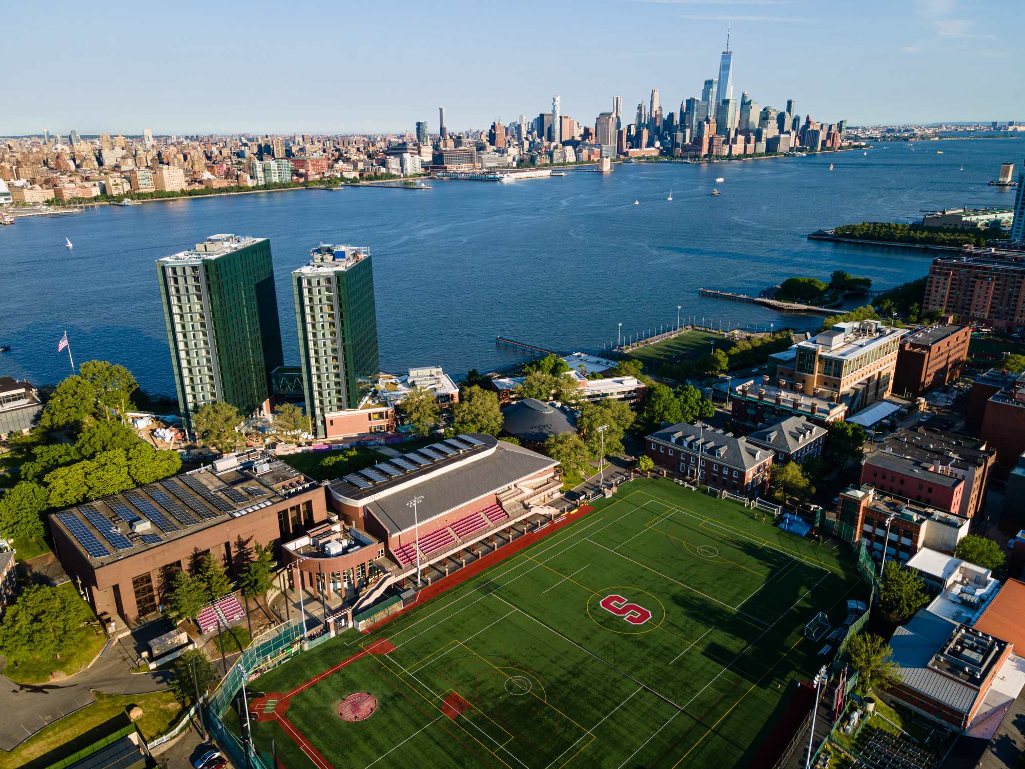 Stevens Institute of Technology - Photo 1