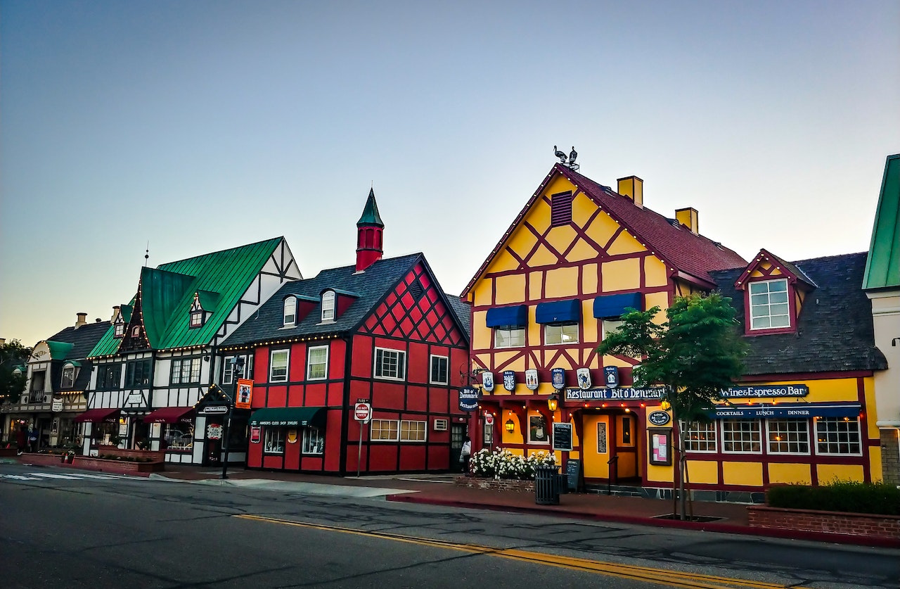 Solvang - Photo 1