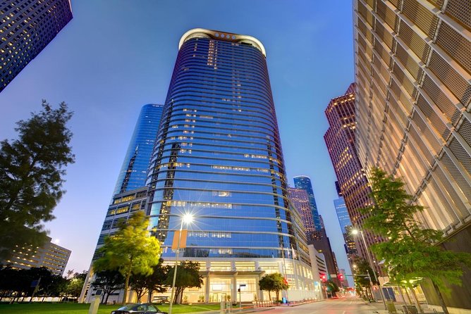 Wells Fargo Plaza - Photo 1