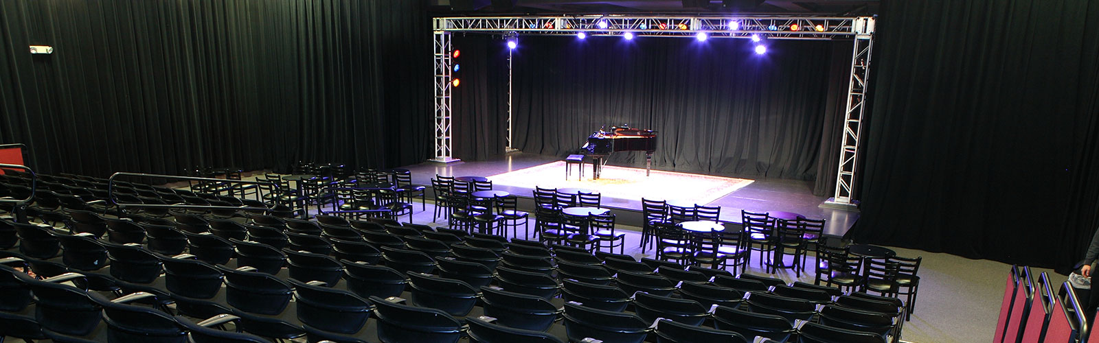 Temple Theater - Photo 1