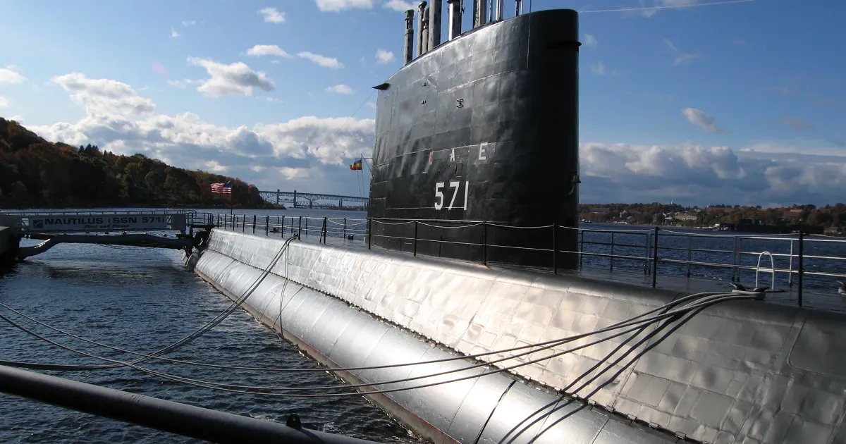 United States Ship Nautilus - Photo 1