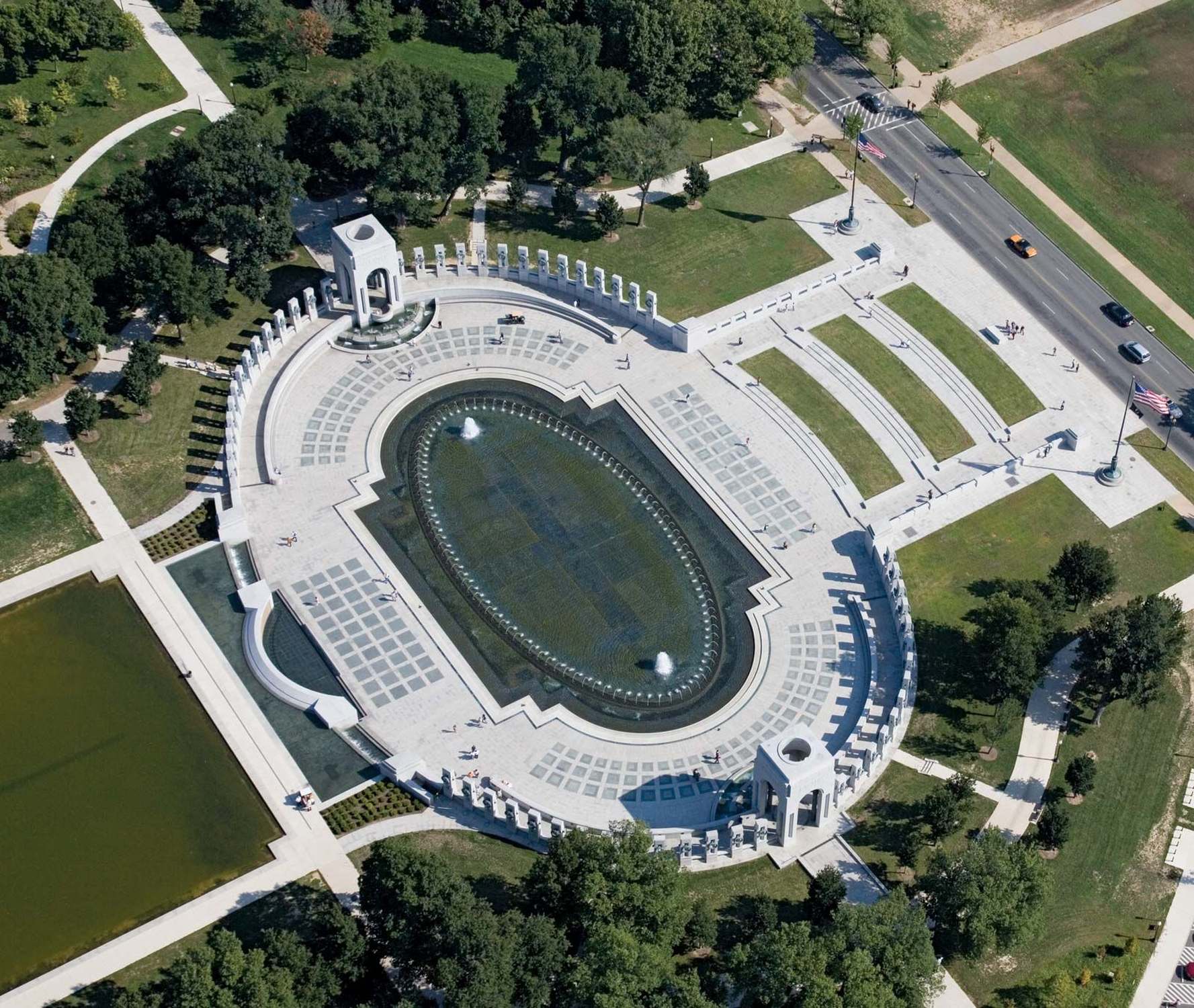 World War II Memorial - Photo 1