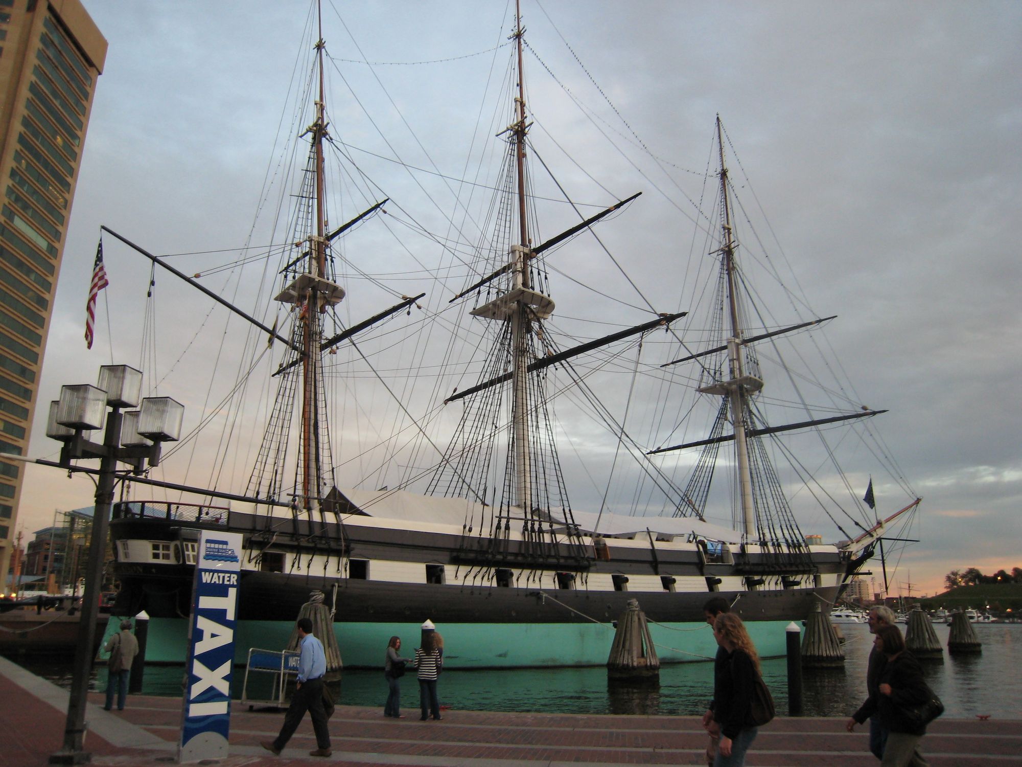 USS Constellation - Photo 1