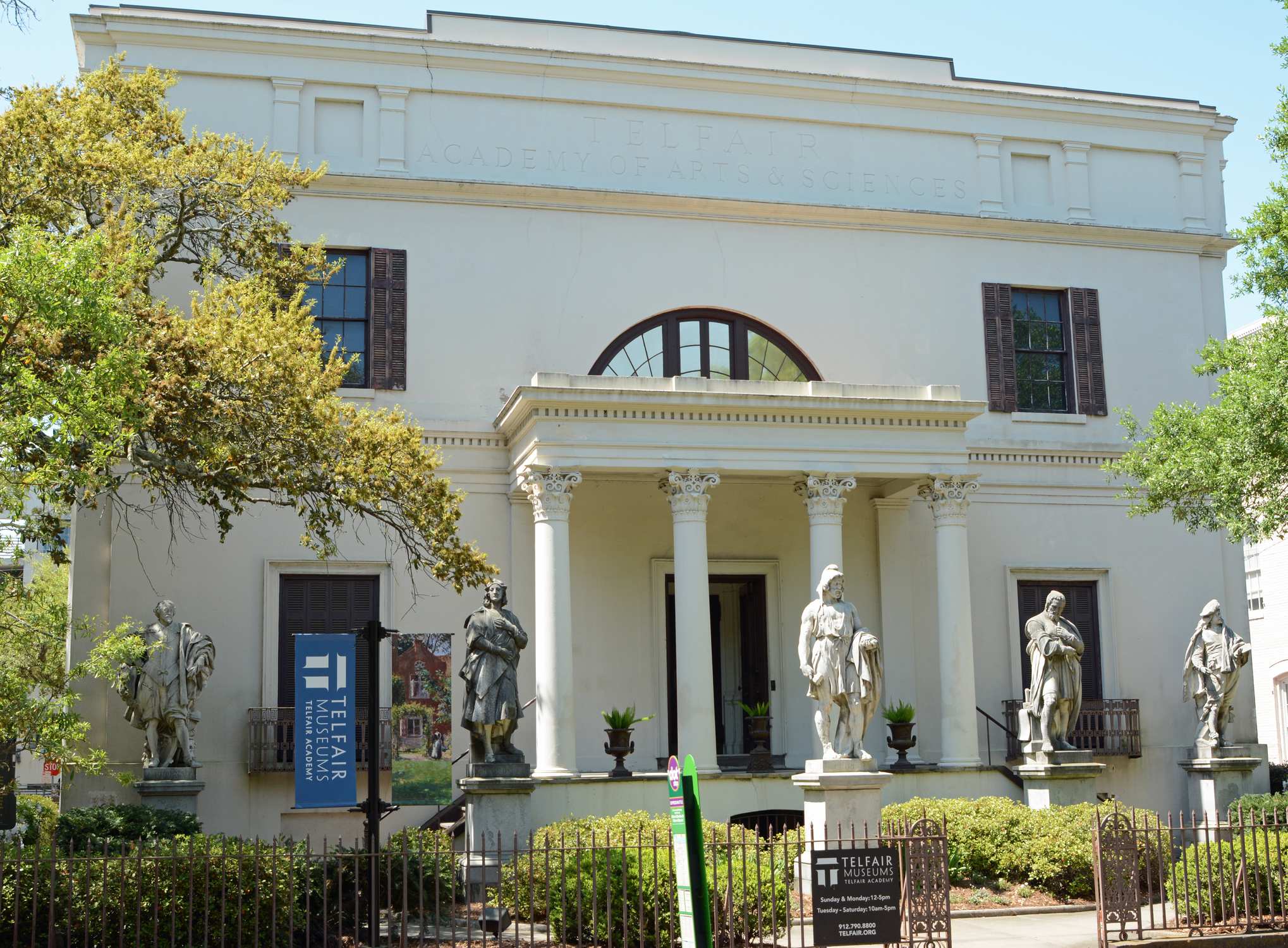 Telfair Academy of Arts and Sciences - Photo 1