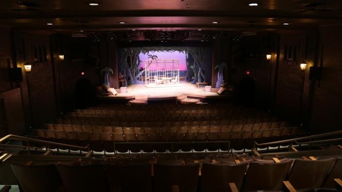 Des Moines Community Playhouse - Photo 1