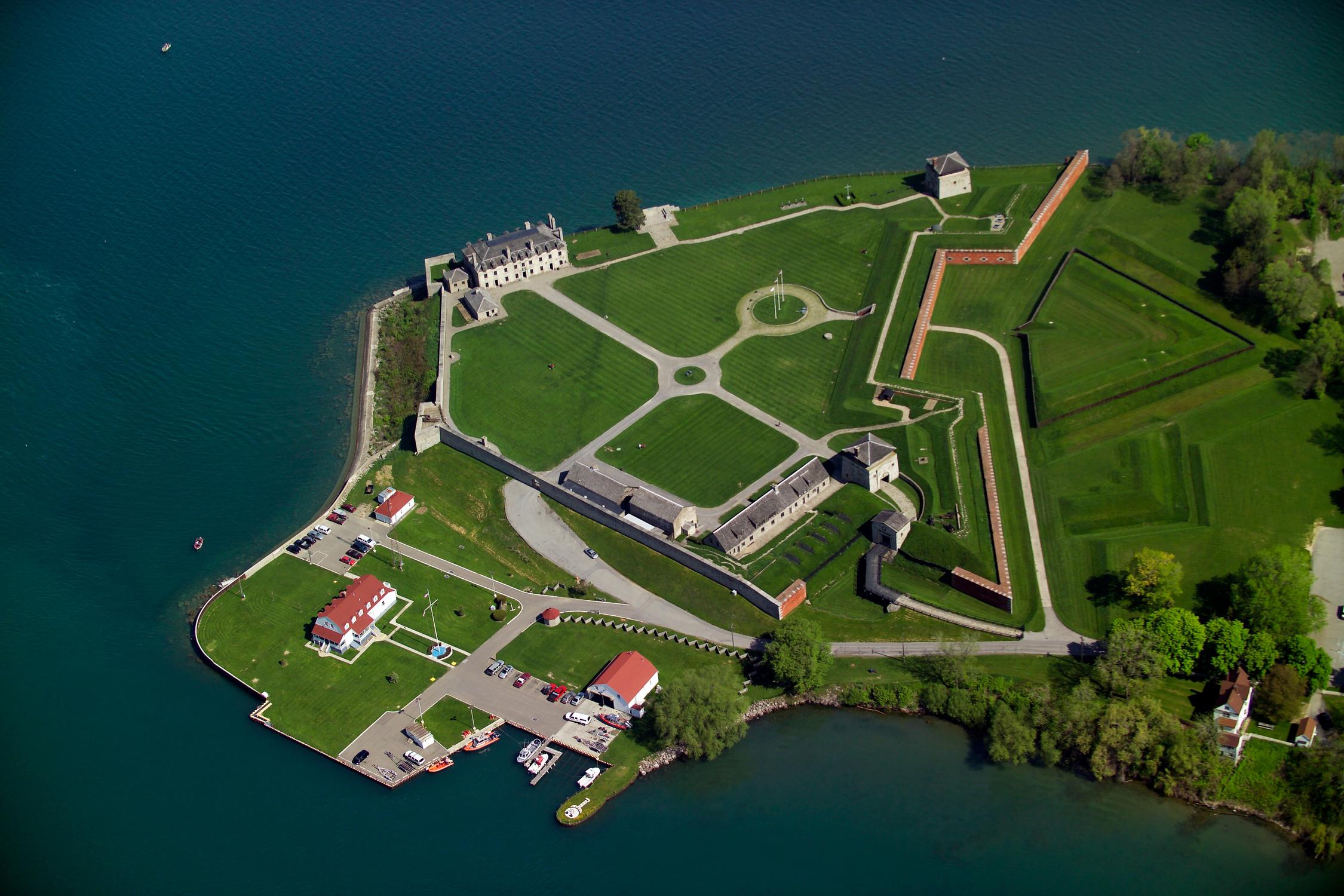 Old Fort Niagara - Photo 1