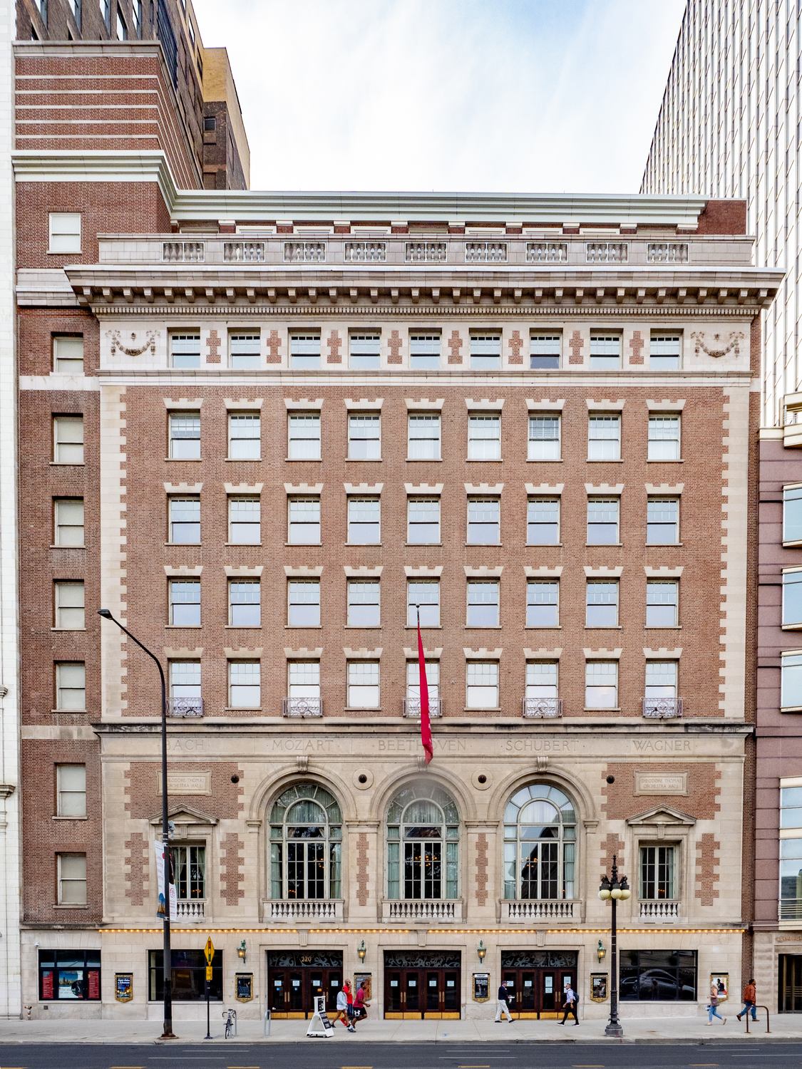 Symphony Center - Photo 1