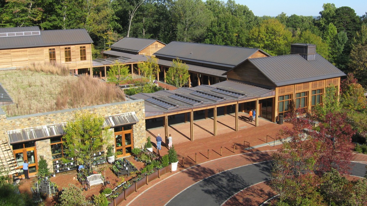 Thomas Jefferson Visitor Center and Smith Education Center - Photo 1