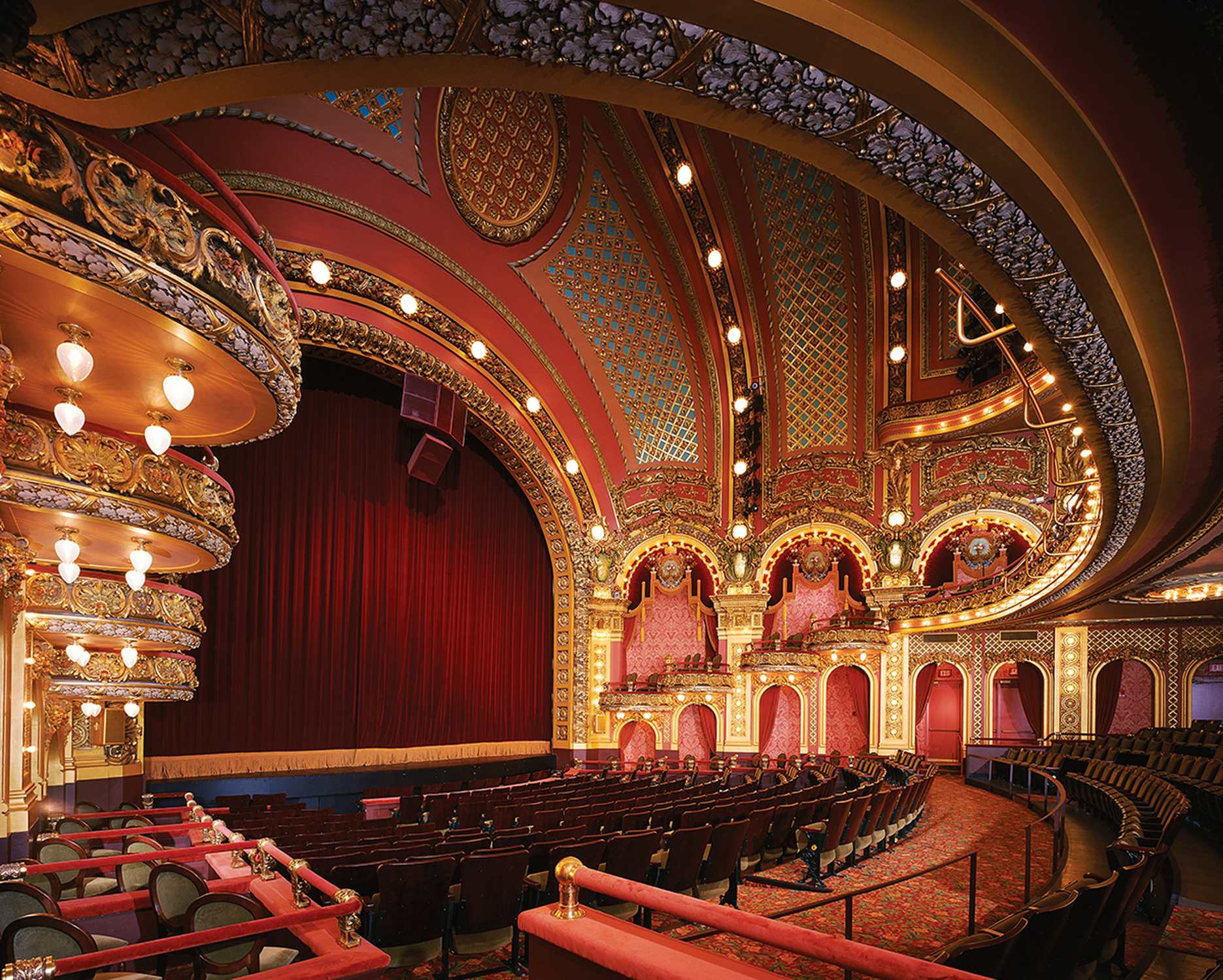 Emerson Cutler Majestic Theatre - Photo 1