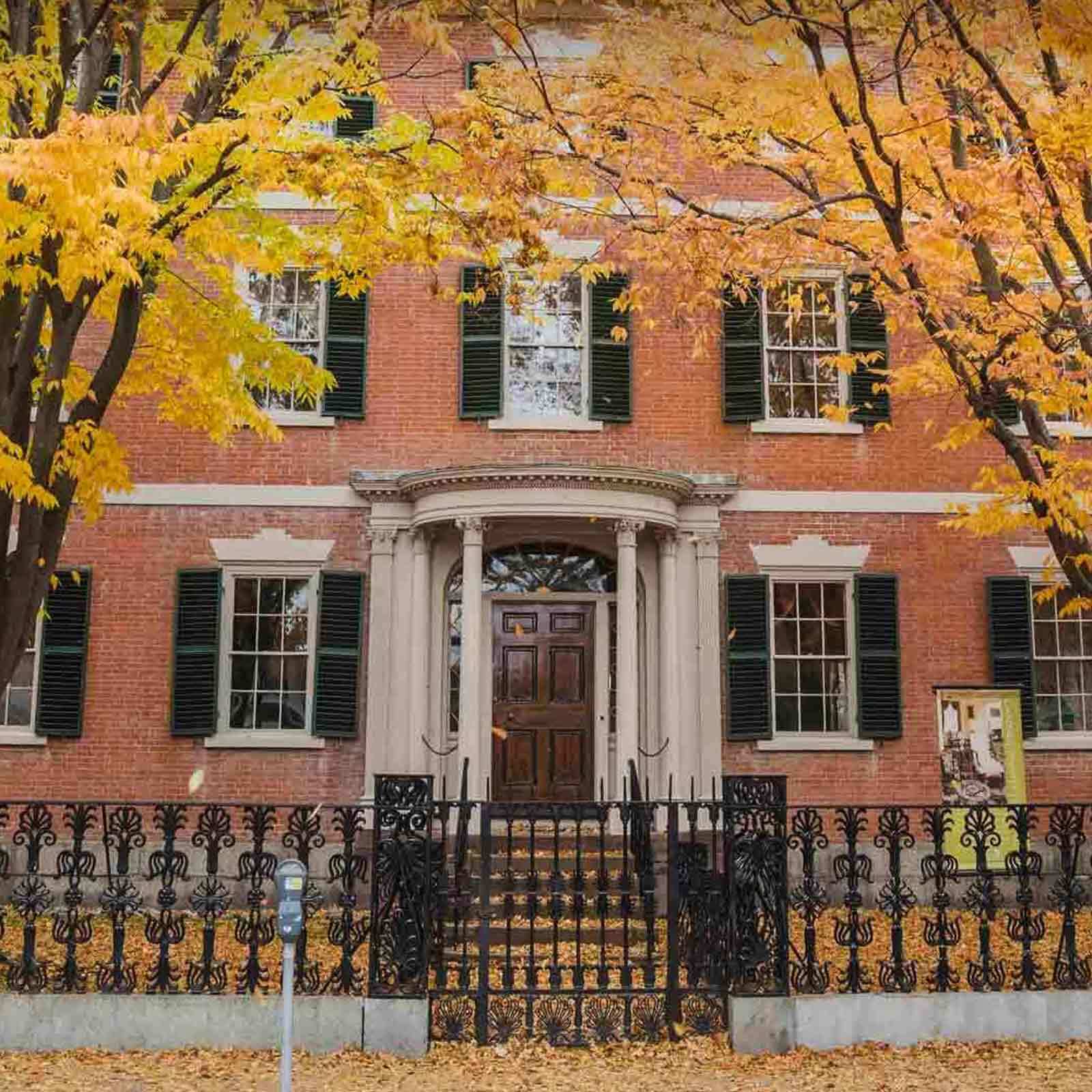 Gardner-Pingree House - Photo 1