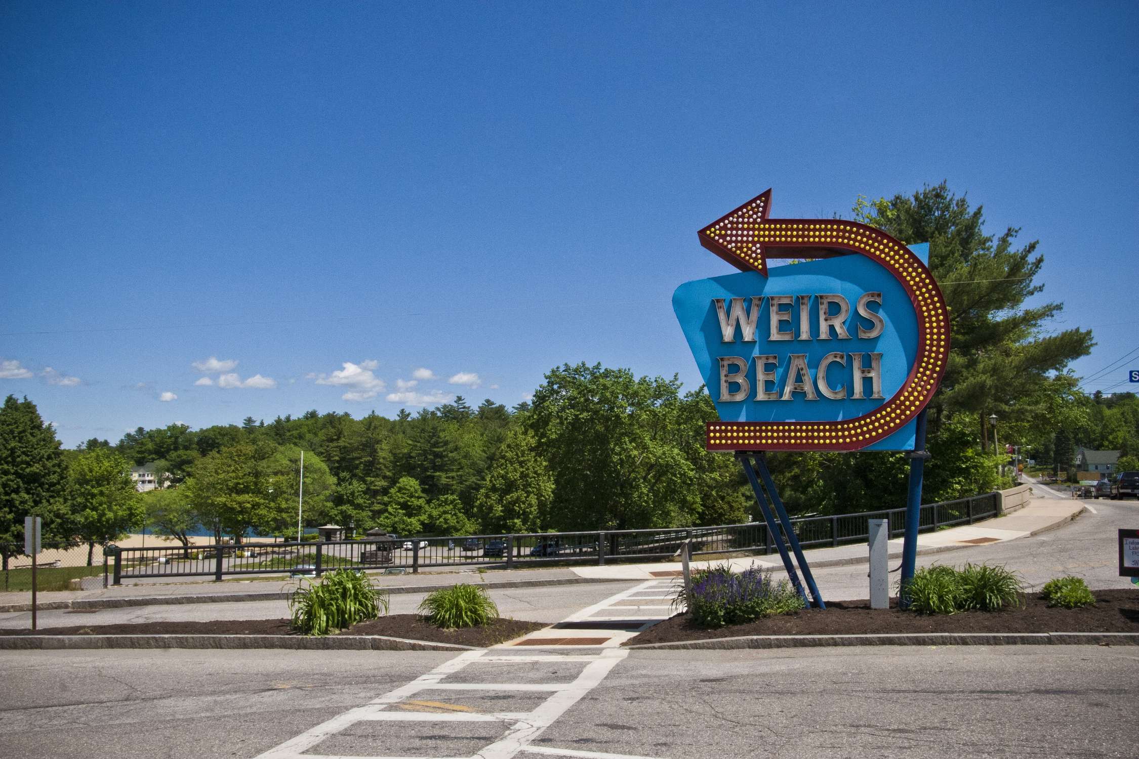 Weirs Beach - Photo 1