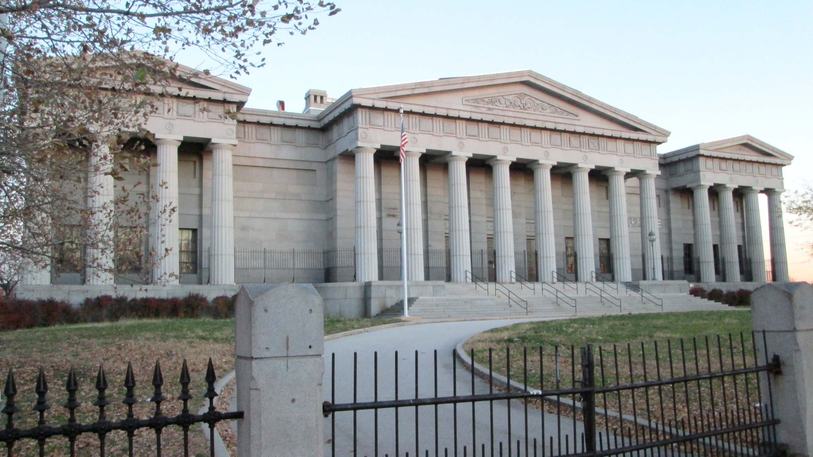 Philadelphia High School for the Creative and Performing Arts - Photo 1