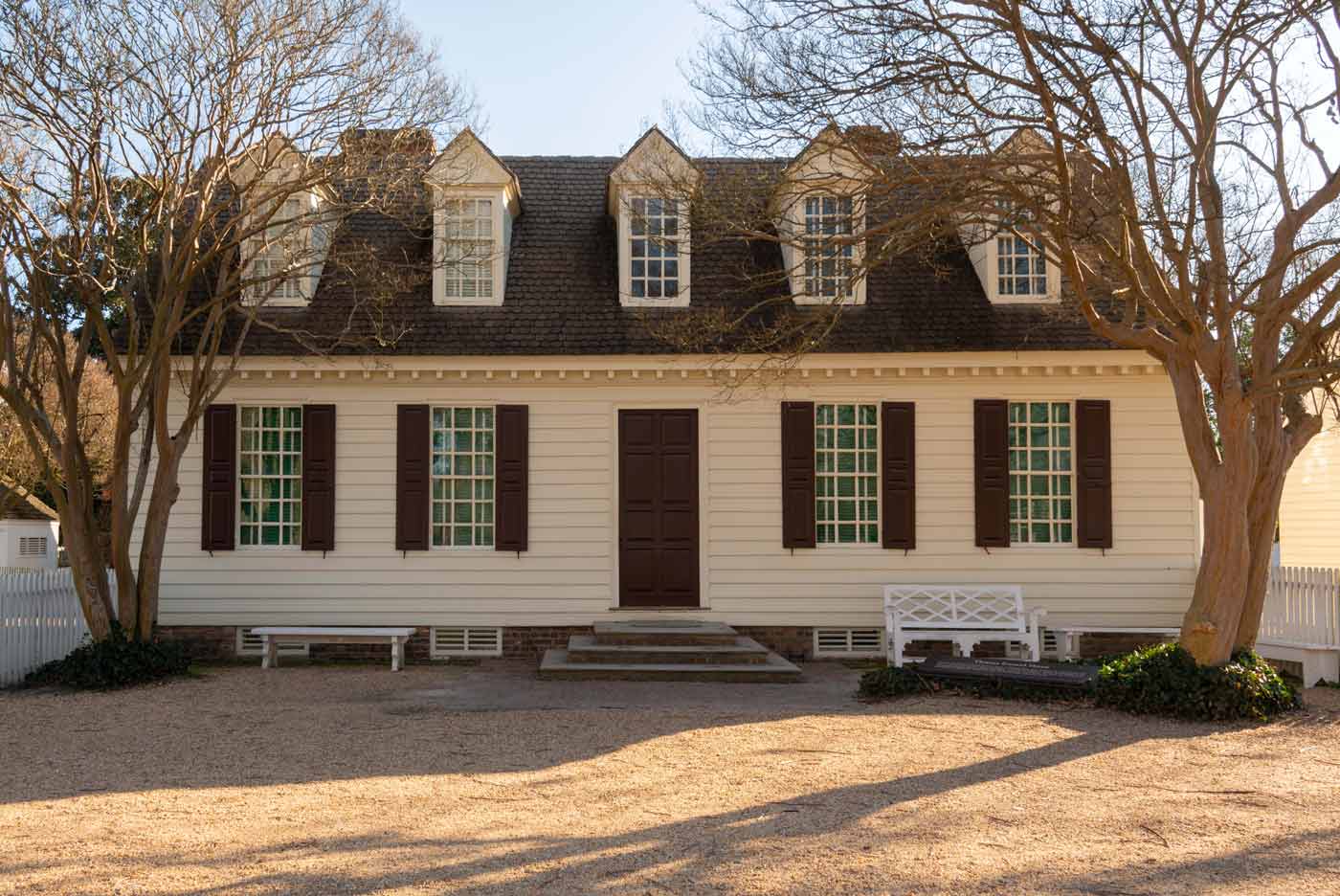 Thomas Everard South Necessary House - Photo 1