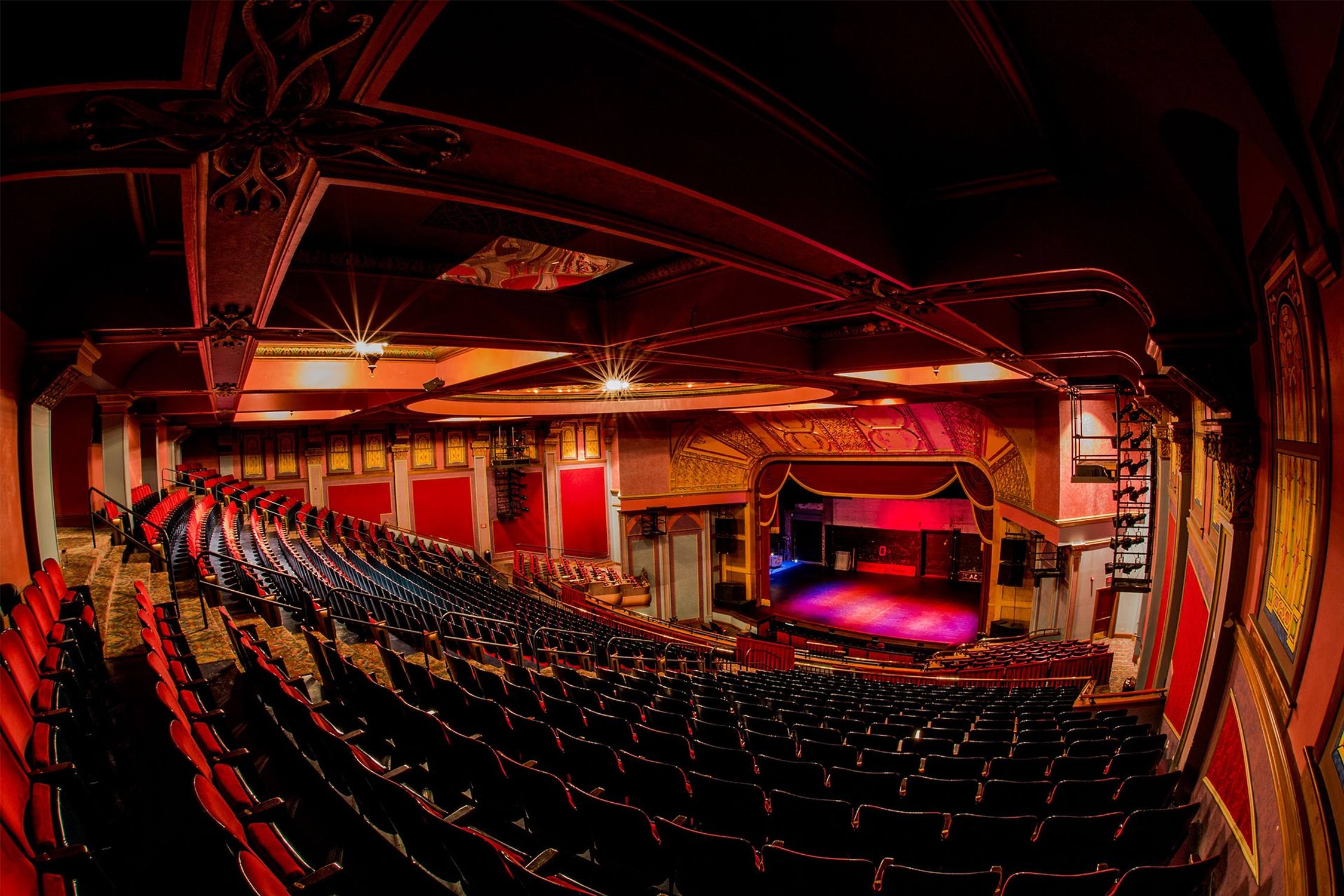 Old National Centre - Photo 1