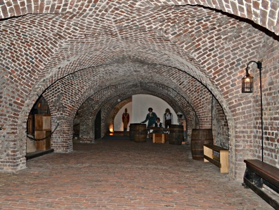 The Old Exchange and Provost Dungeon - Photo 1