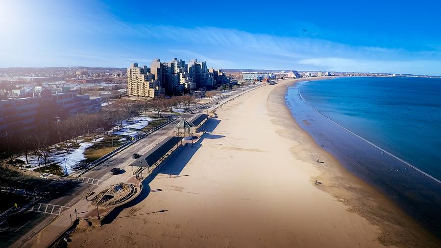 Revere Beach - Photo 1