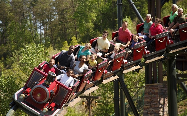Dollywood Theme Park - Photo 1