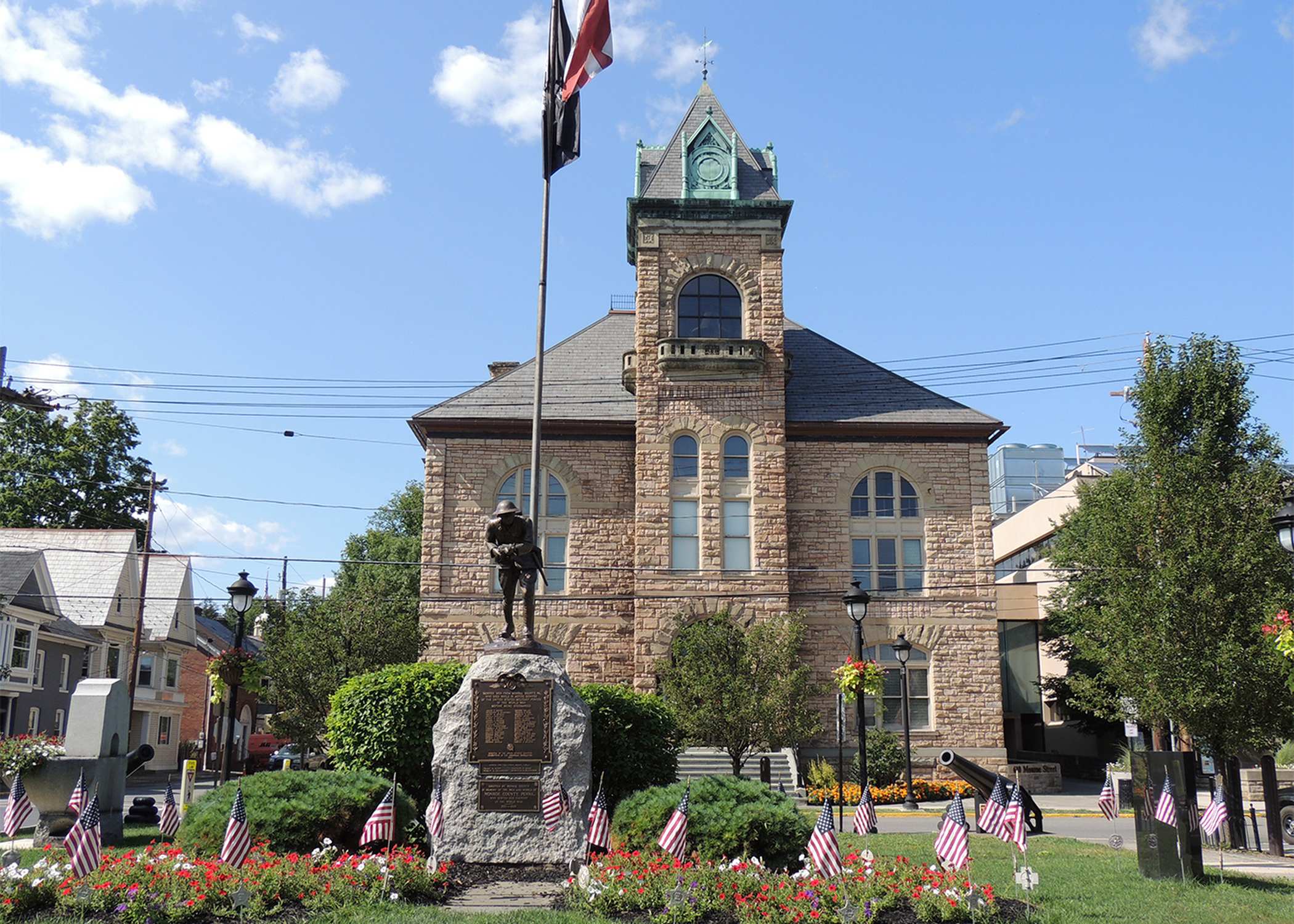 Monroe County Courthouse - Photo 1