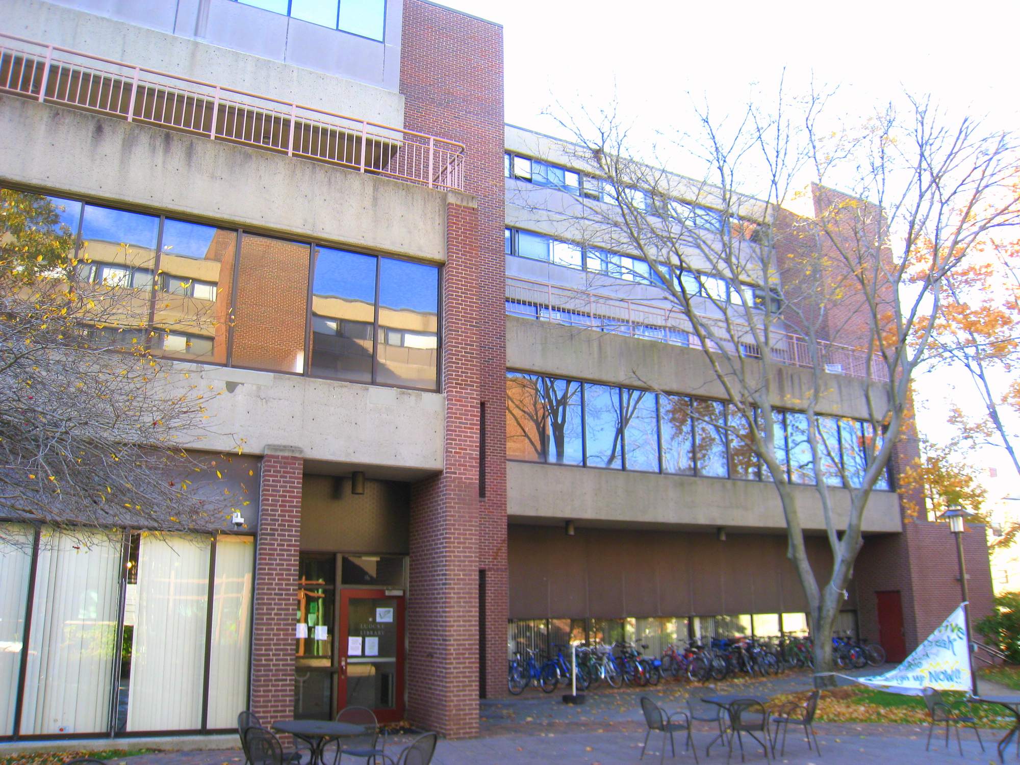 Lesley University Doble Campus - Photo 1