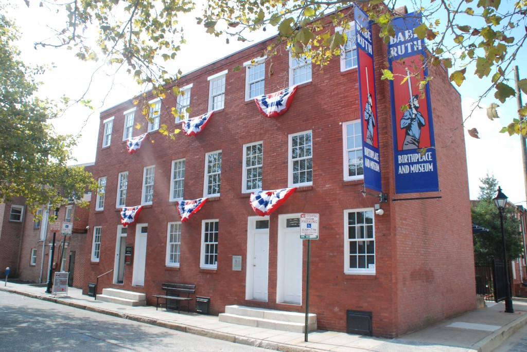 Babe Ruth Plaza - Photo 1