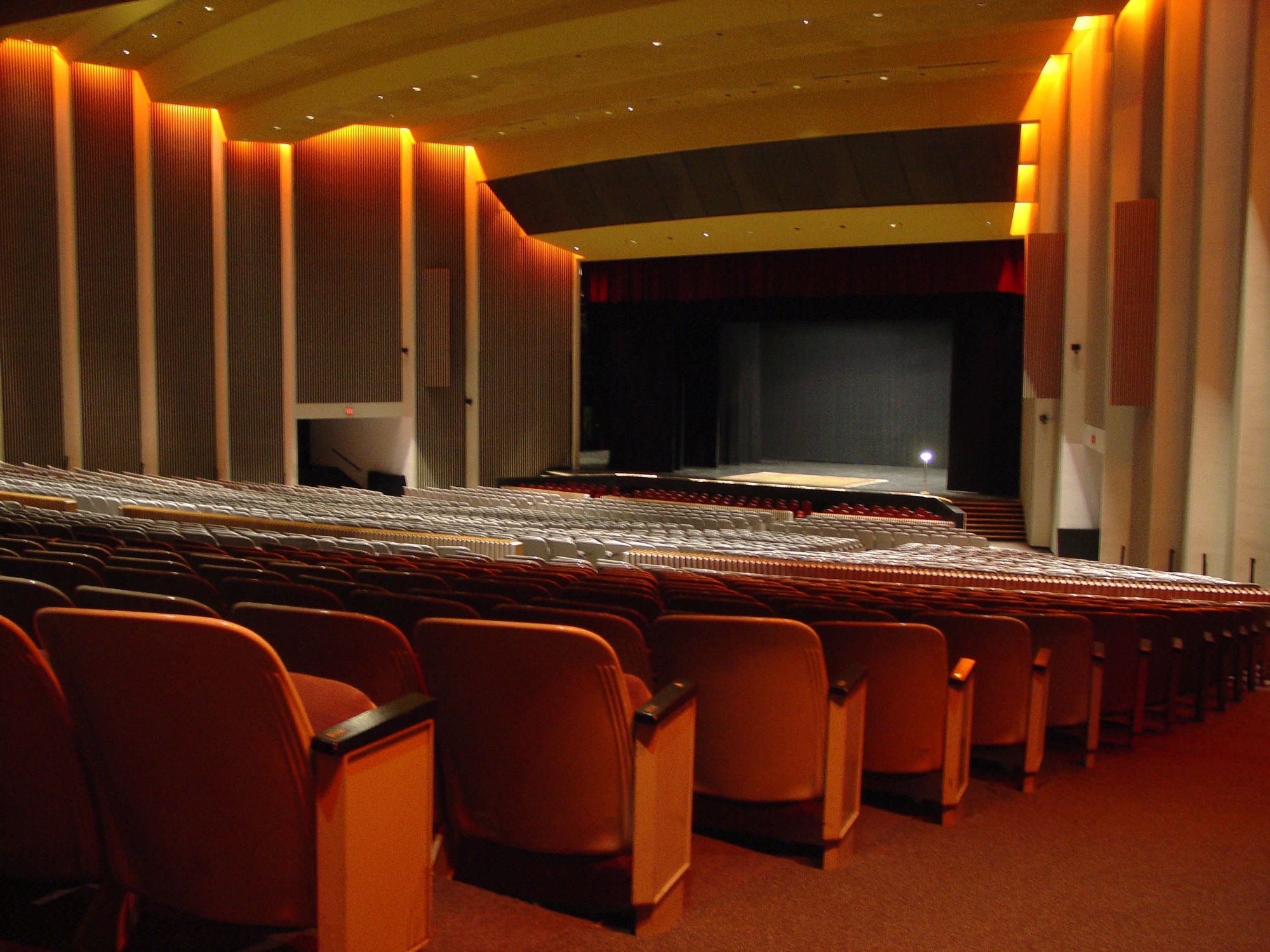 Eisenhower Hall - Photo 1