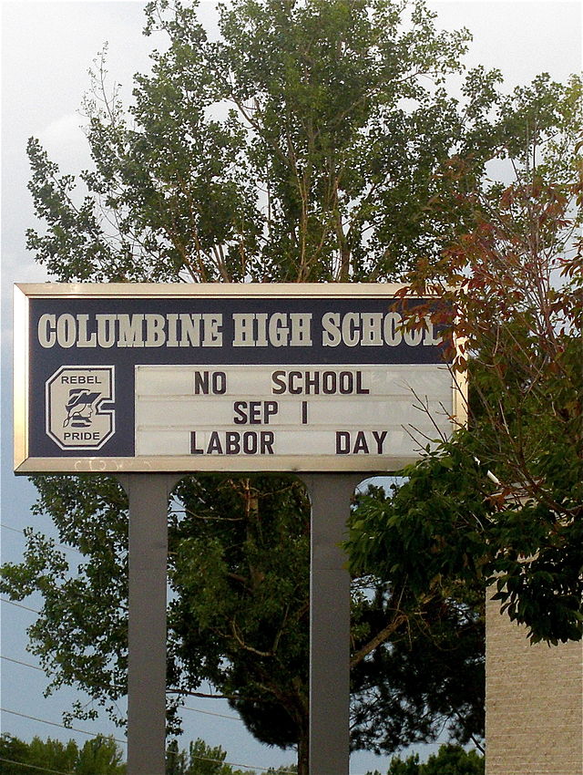Columbine - Photo 1