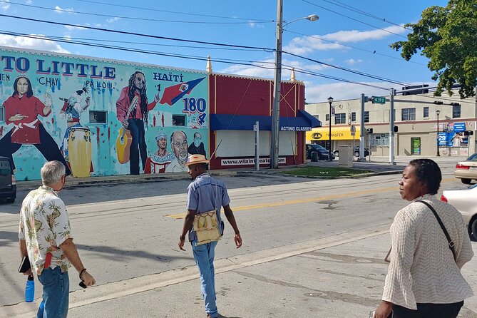 Little Haiti - Photo 1