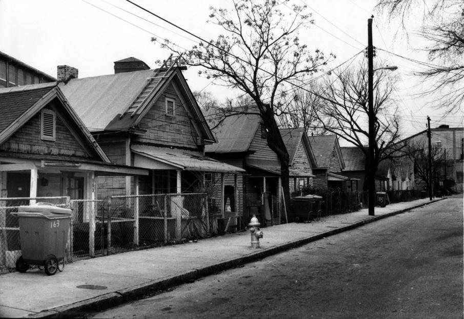 Cabbagetown - Photo 1