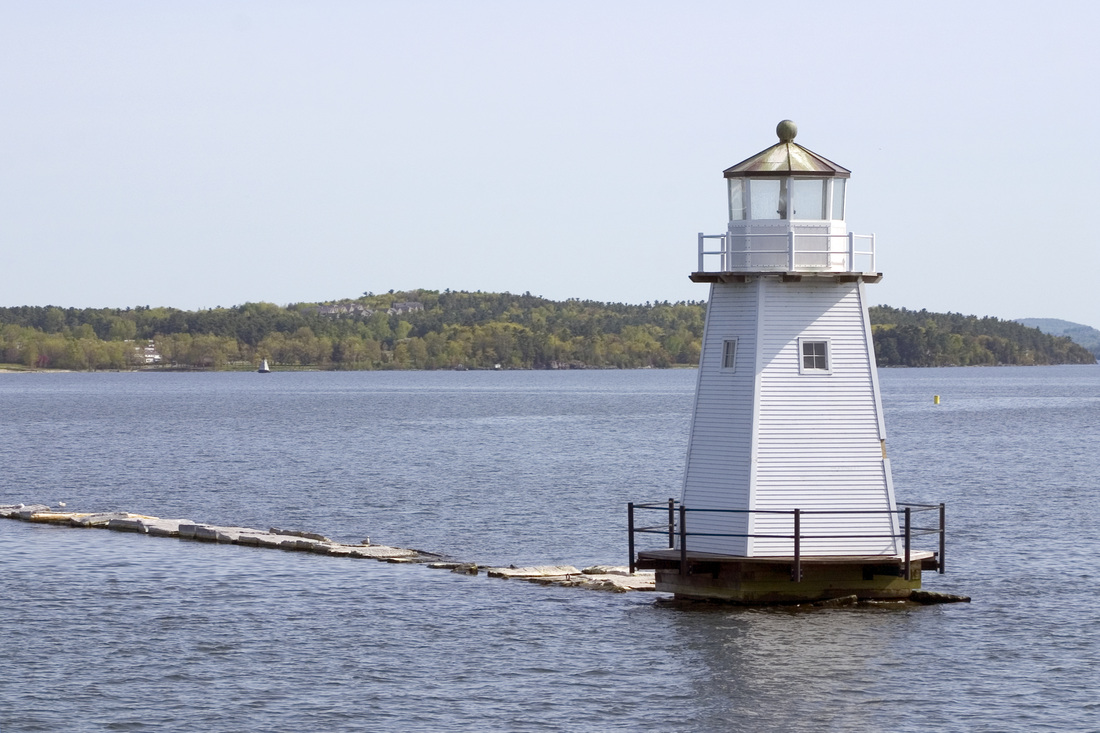 Burlington Breakwater South Lighthouse - Photo 1
