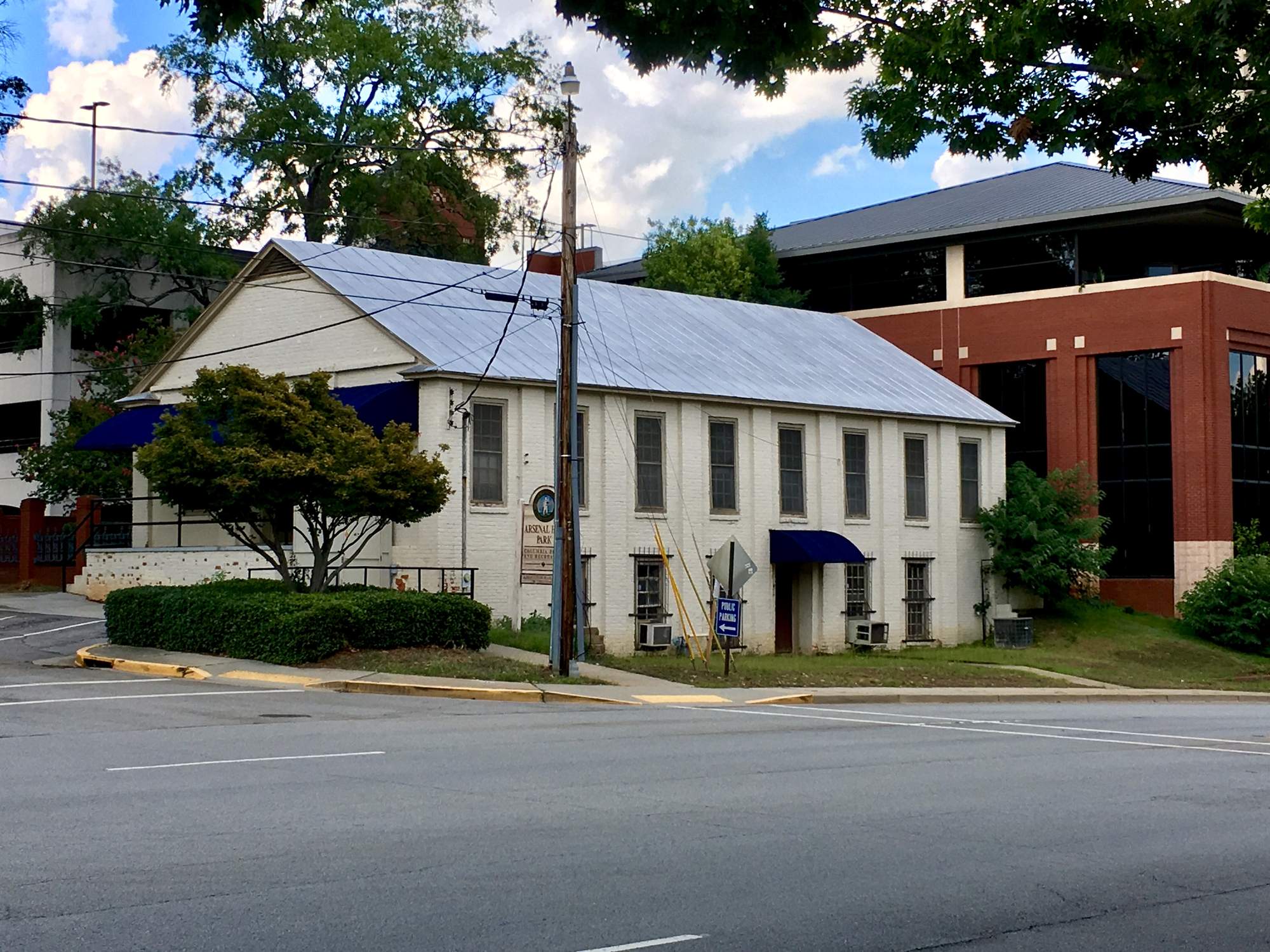Columbia Historic District I - Photo 1