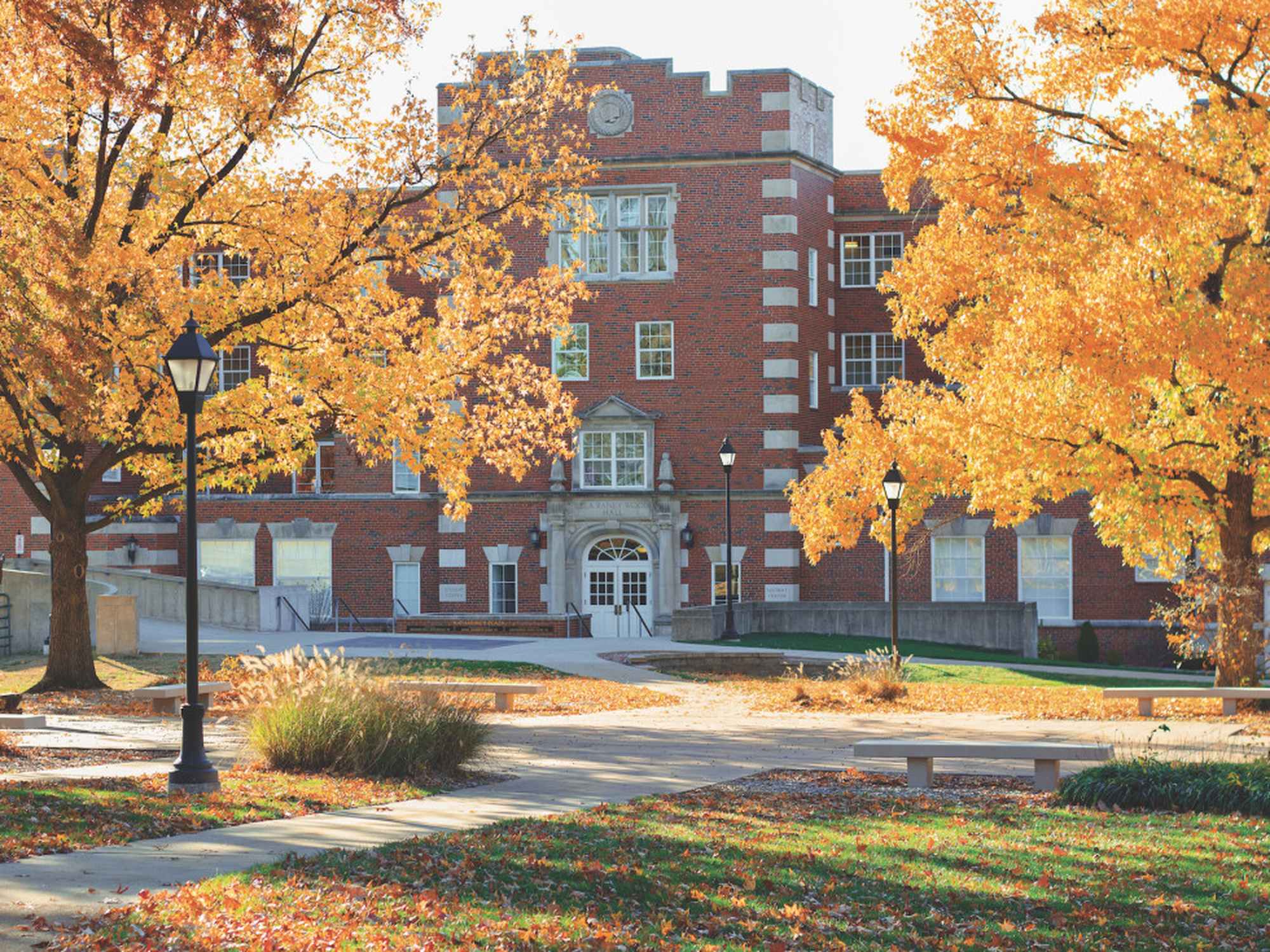 Stephens College - Photo 1