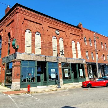 Eastport Historic District - Photo 1
