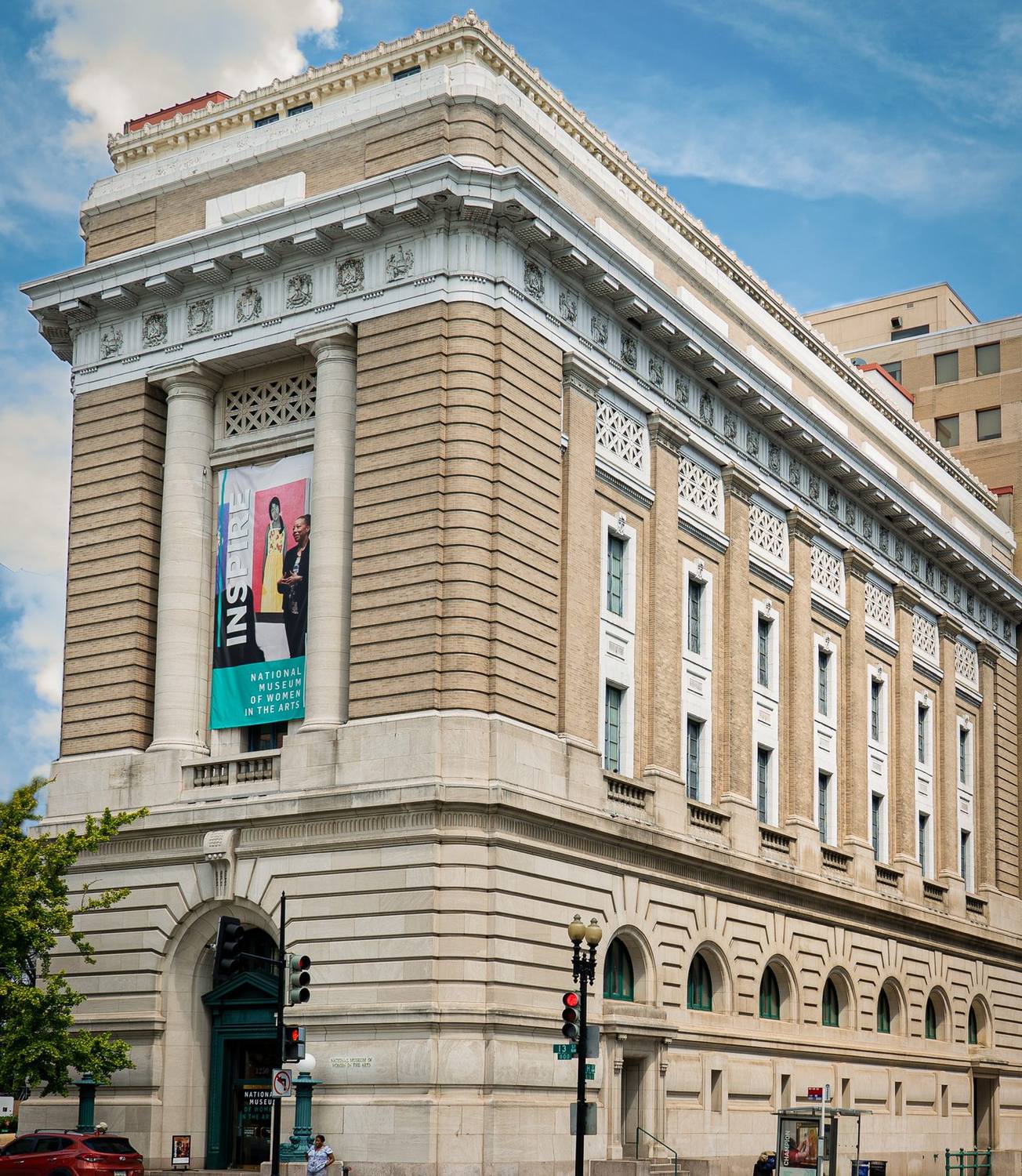 National Museum of Women in the Arts - Photo 1