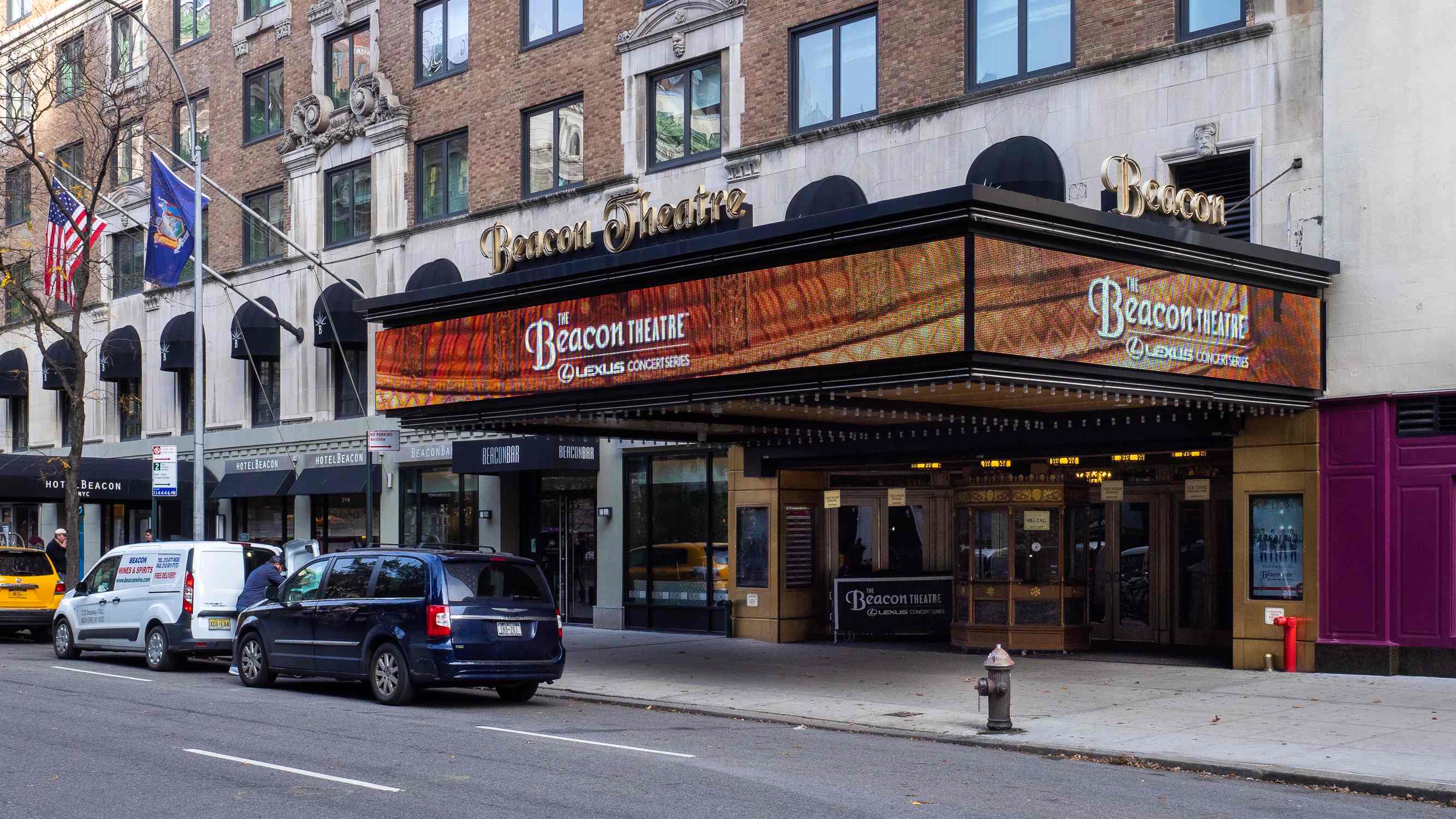 Beacon Theatre - Photo 1
