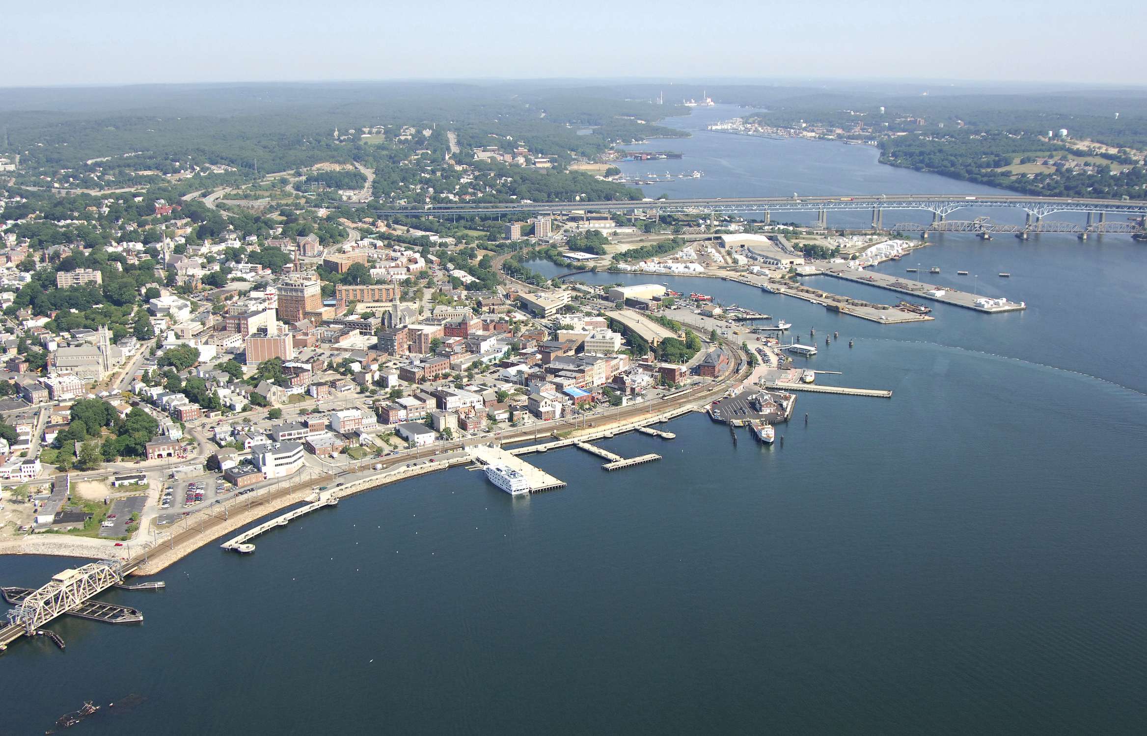 New London Harbor - Photo 1