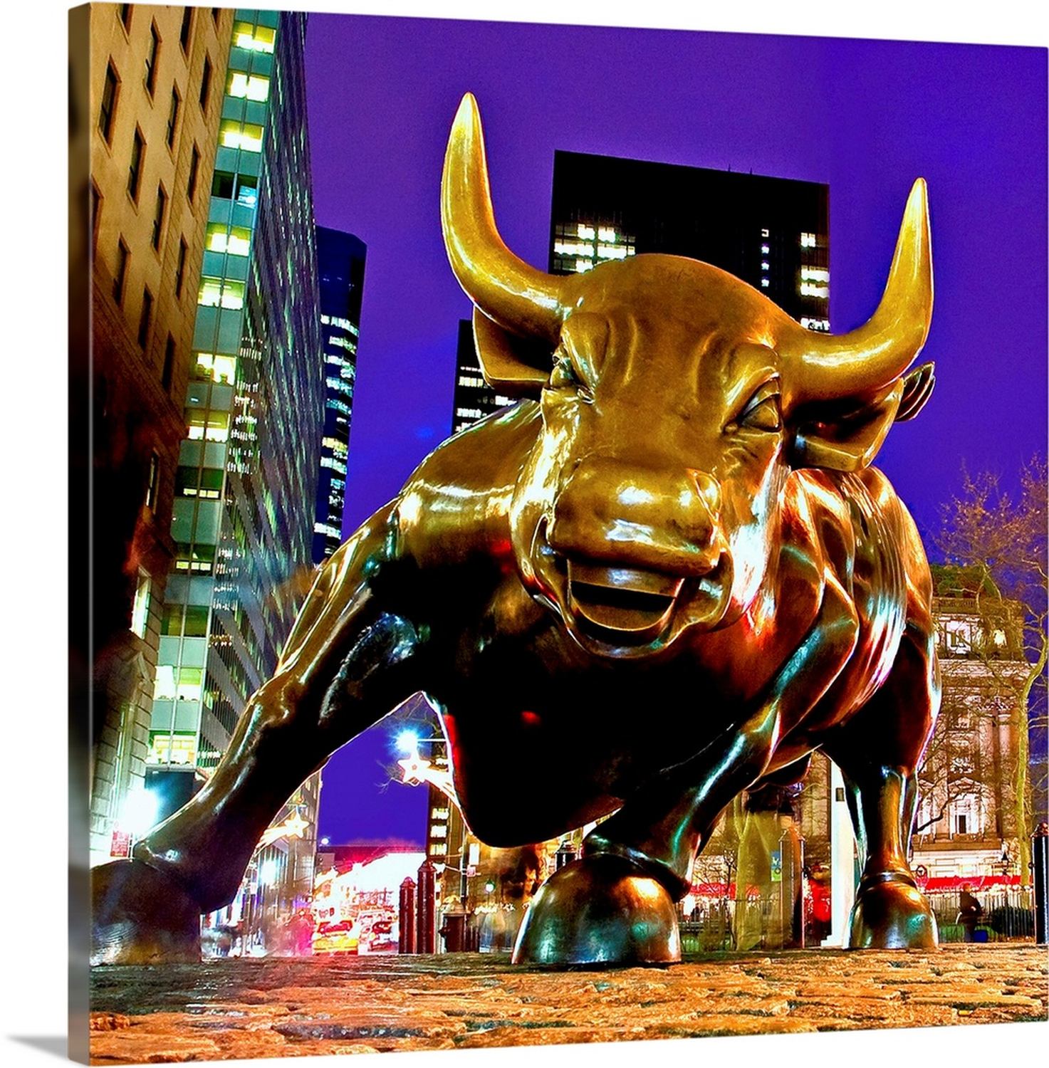 Charging Bull - Photo 1