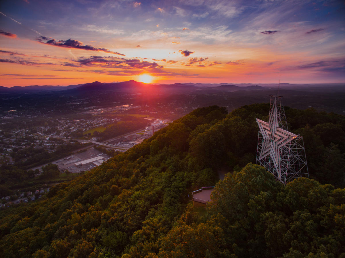 Mill Mountain Overlook - Photo 1