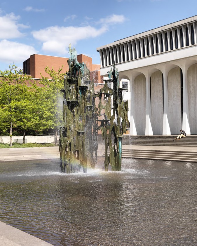 Fountain of Freedom - Photo 1